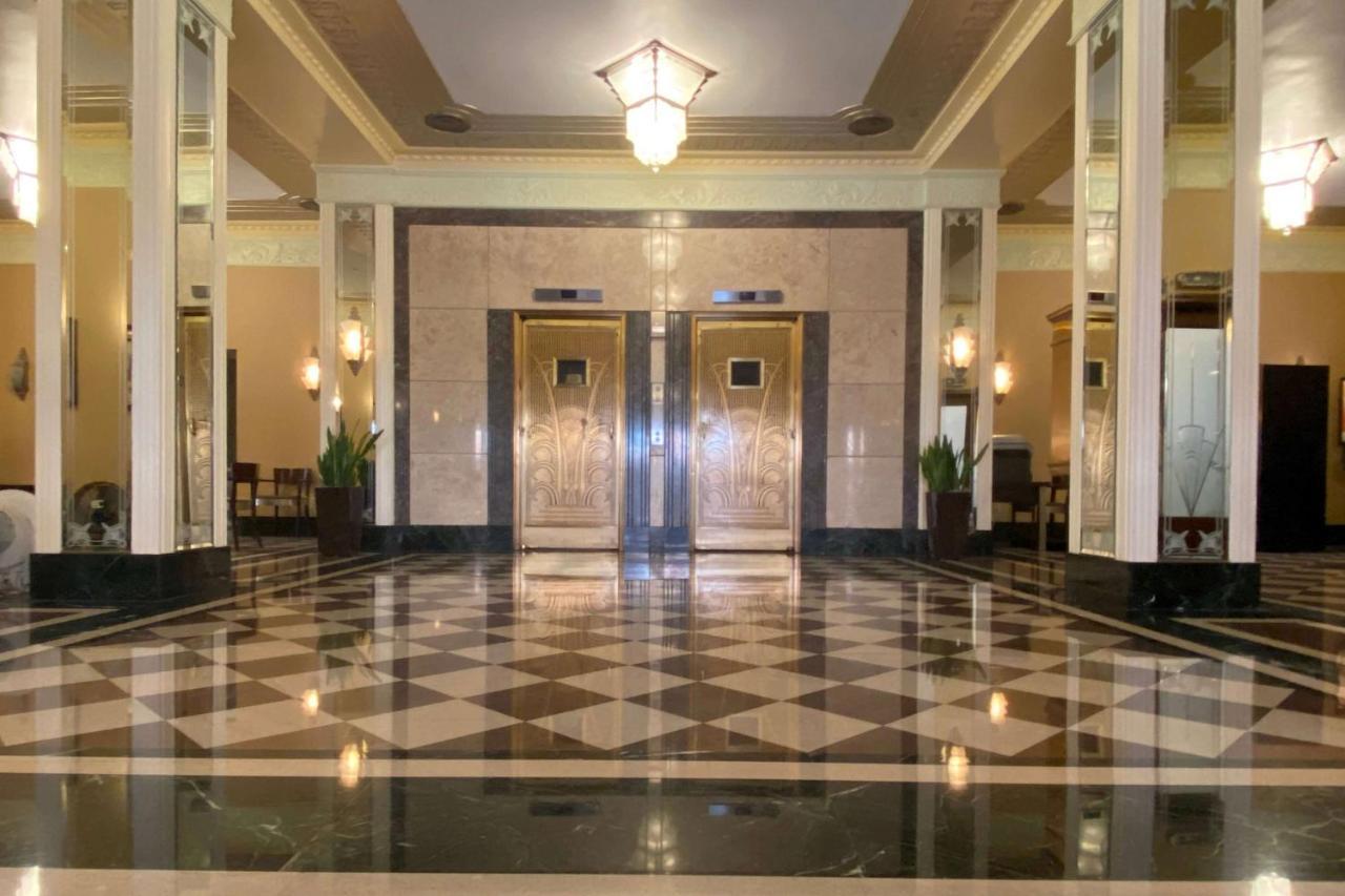 Ambassador Hotel Milwaukee, Trademark Collection By Wyndham מראה חיצוני תמונה