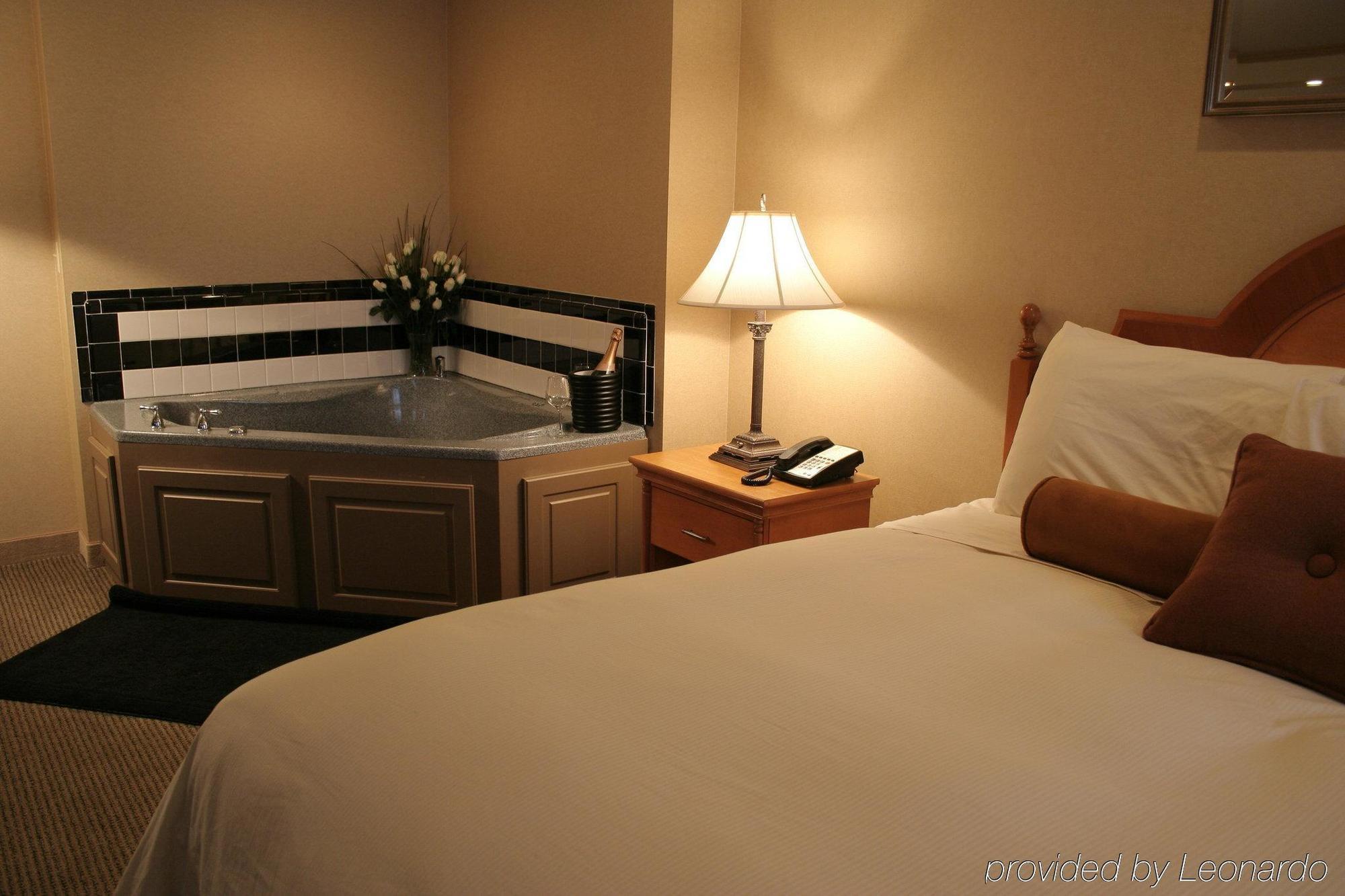 Ambassador Hotel Milwaukee, Trademark Collection By Wyndham חדר תמונה